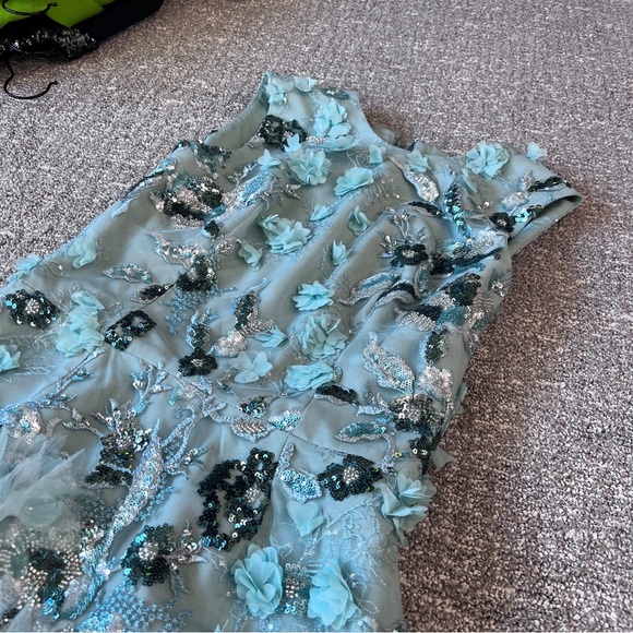 Helsi 3D Sheath Dress in Sage - Picture 10 of 11